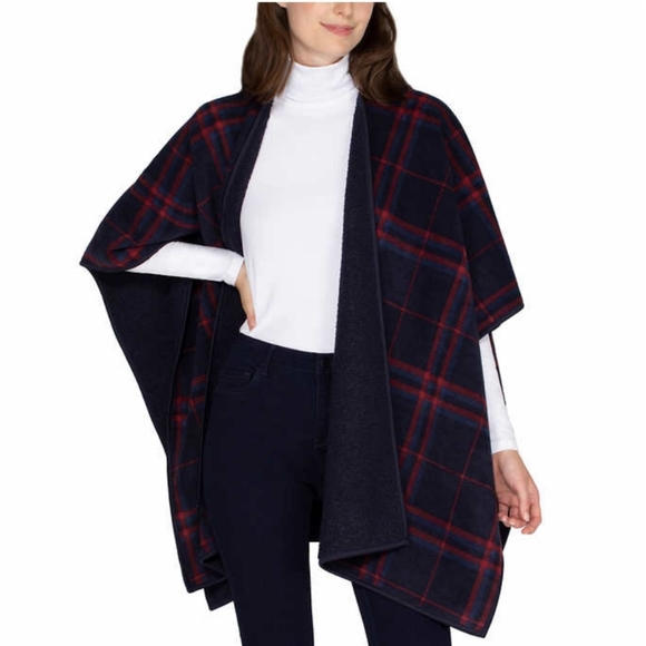 HOST PICK!!! LAST ONE!!! Ike Behar Ladies' Reversible Wrap with Fleece - Picture 2 of 5